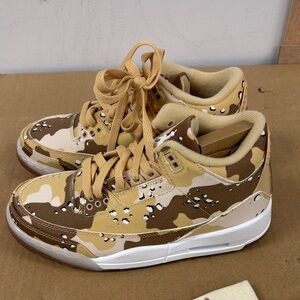 Authentic Nike Air Jordan 3 Camouflage High-Top Sneakers size 11